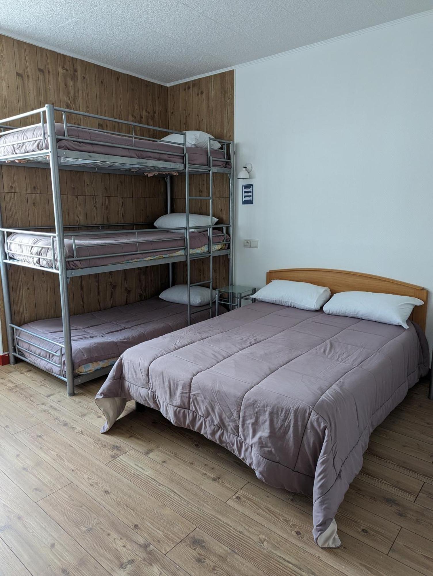 אובנה Auberge Des Pins מראה חיצוני תמונה
