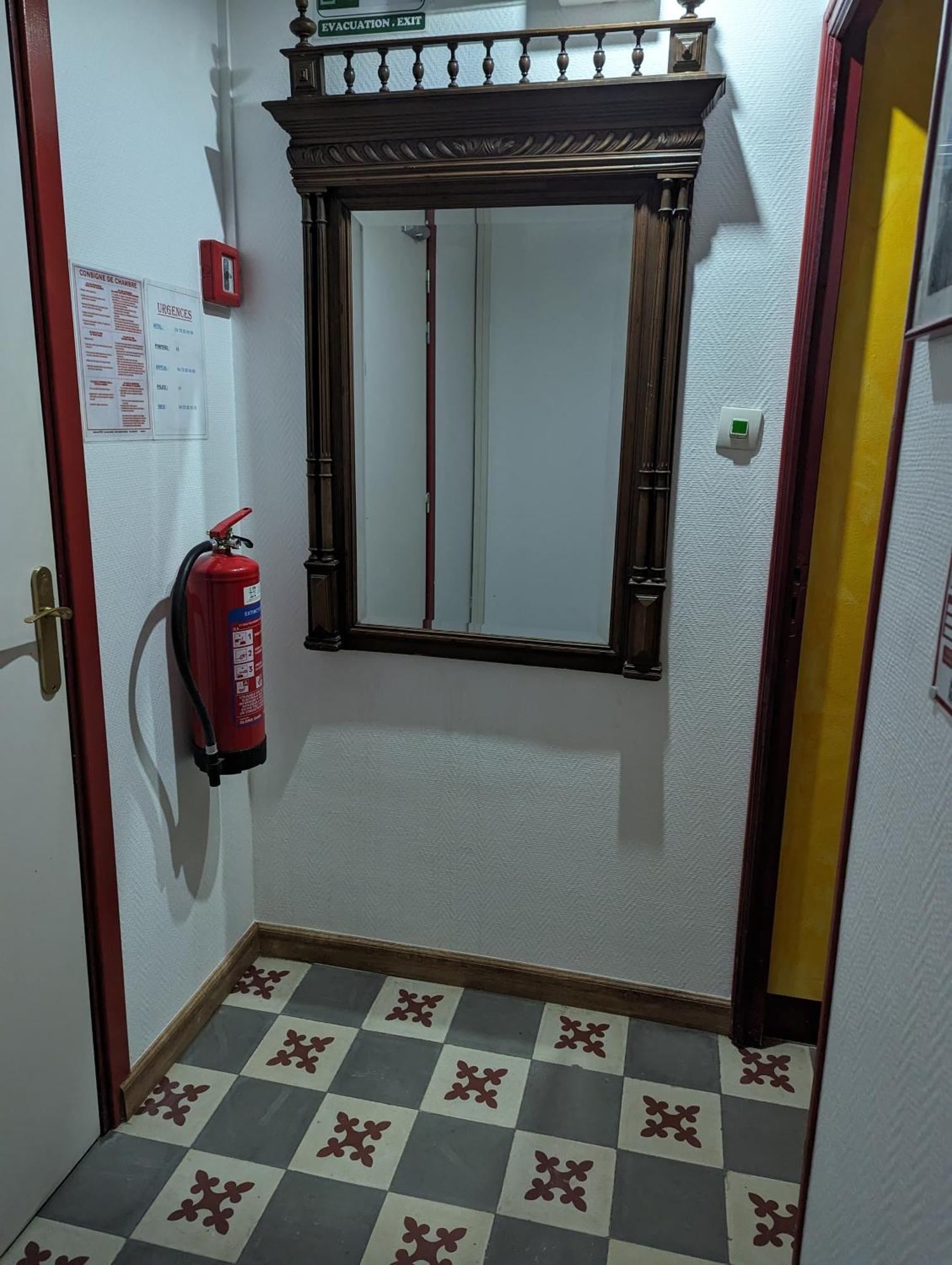 אובנה Auberge Des Pins מראה חיצוני תמונה