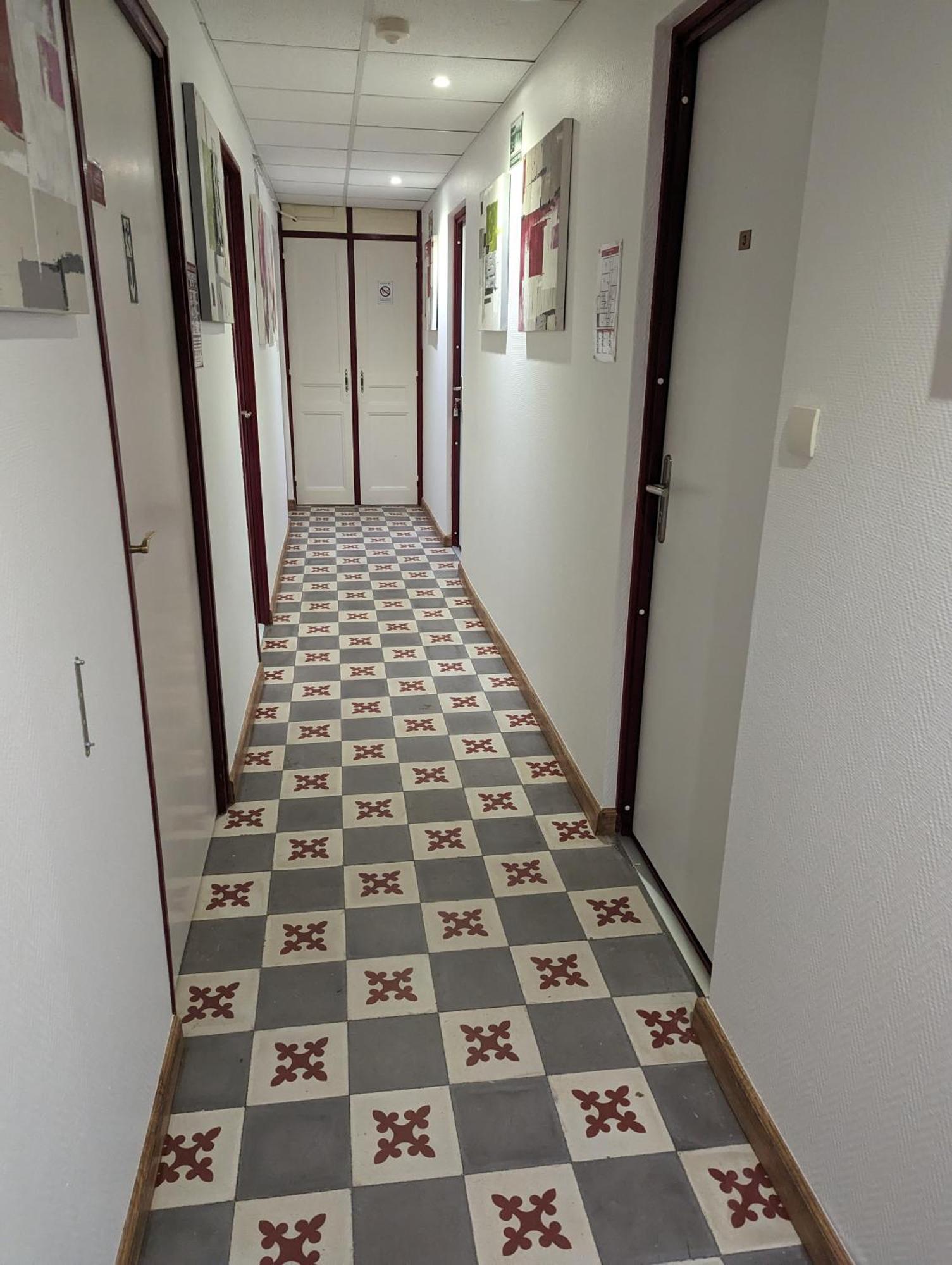אובנה Auberge Des Pins מראה חיצוני תמונה