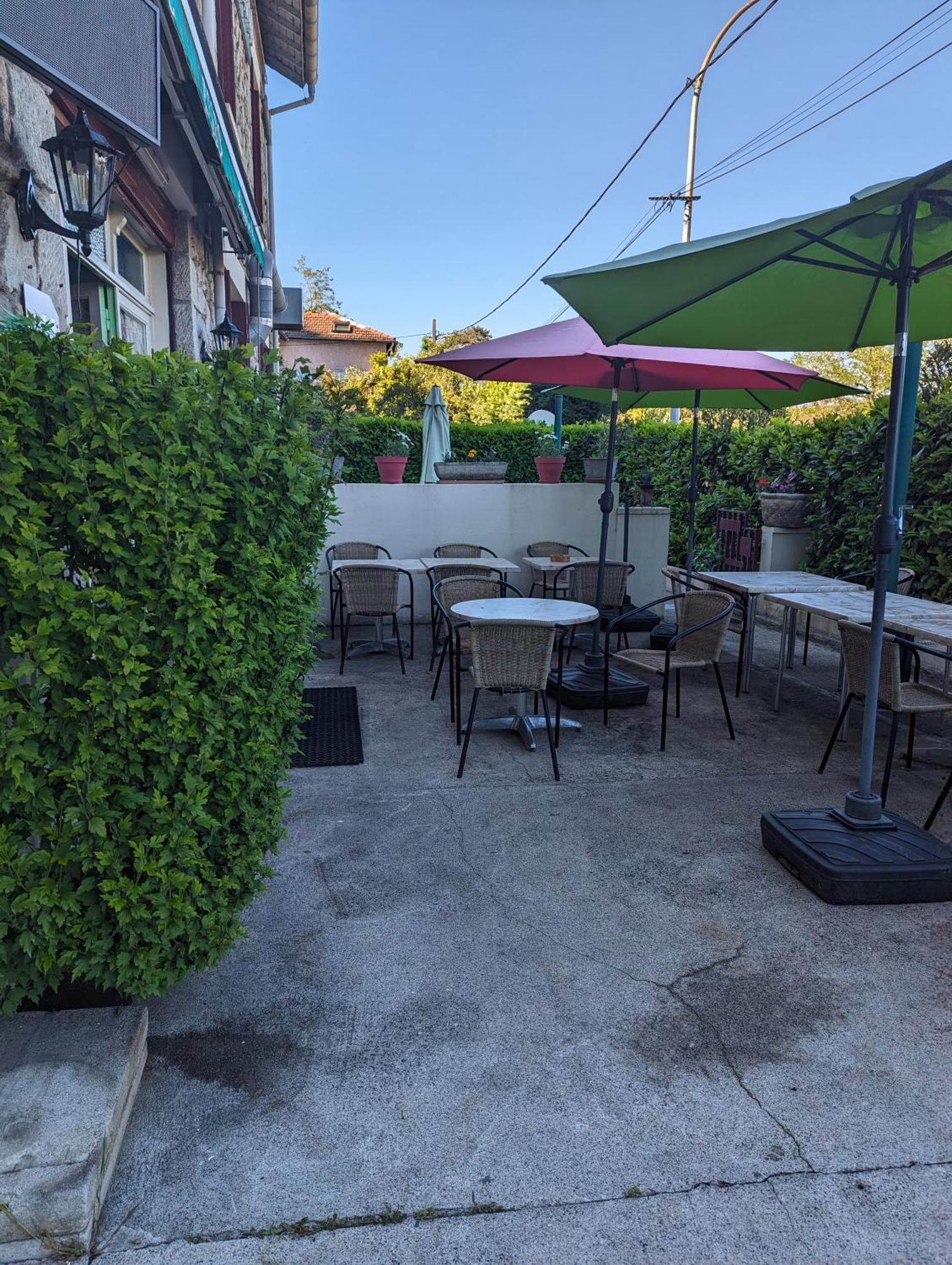 אובנה Auberge Des Pins מראה חיצוני תמונה