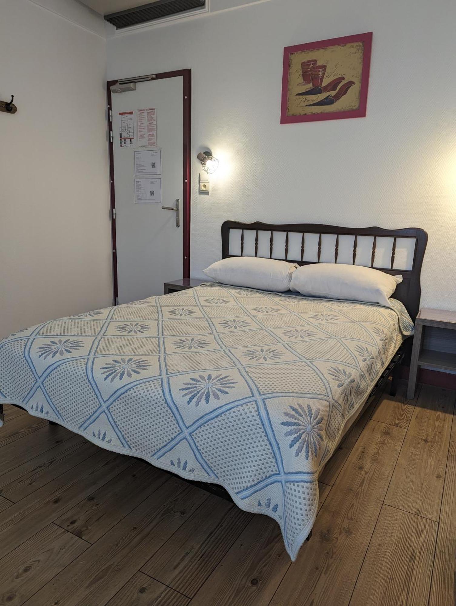 אובנה Auberge Des Pins מראה חיצוני תמונה